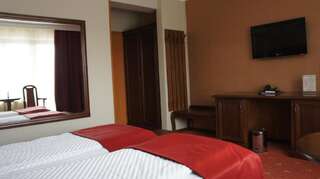 Отель Hotel President Бэйле-Феликс Двухместный номер с 1 кроватью или 2 отдельными кроватями-4