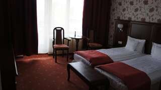 Отель Hotel President Бэйле-Феликс Двухместный номер с 1 кроватью или 2 отдельными кроватями-7